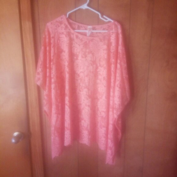 1 2 3 oversized floral mesh top size one size NEW - Picture 2 of 6